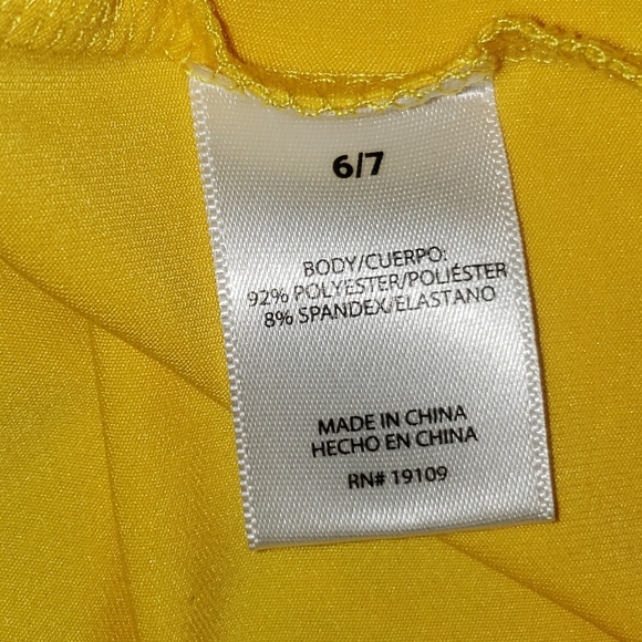 Nintendo| Pokemon| Pikachu Graphic Sun-screened T-Shirt - Picture 5 of 6